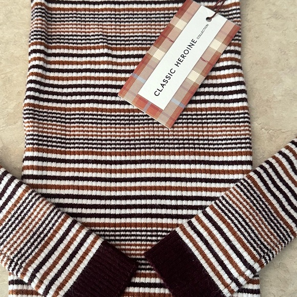 FOREVER 21 Burgundy/Amber Stripe Sweater Top - Picture 5 of 6